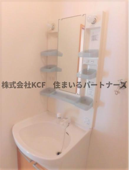 グランドソレーユ東合川の洗面所|スペースが確保できる洗面所です