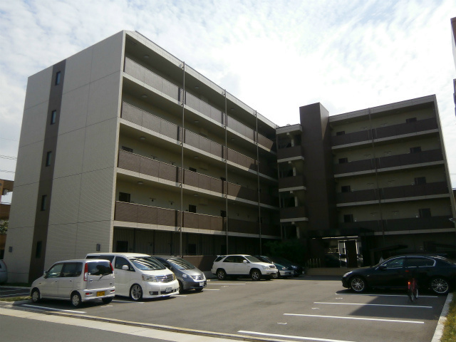 KIRAKUマンションの画像