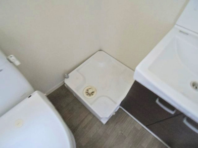 【設備】 | ロータス板橋 | 【参考写真】別タイプ・室内洗濯機置き場