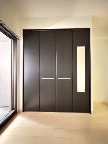 福岡市博多区堅粕３丁目の賃貸マンションの居間・リビング