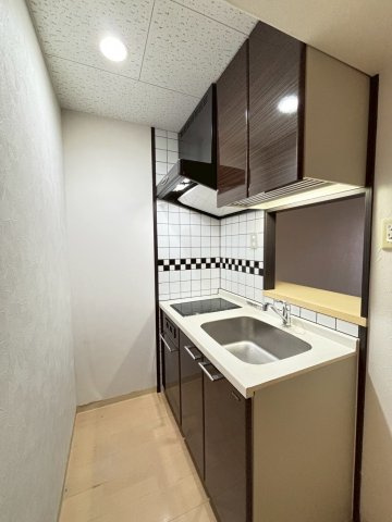 福岡市博多区堅粕３丁目の賃貸マンションのキッチン