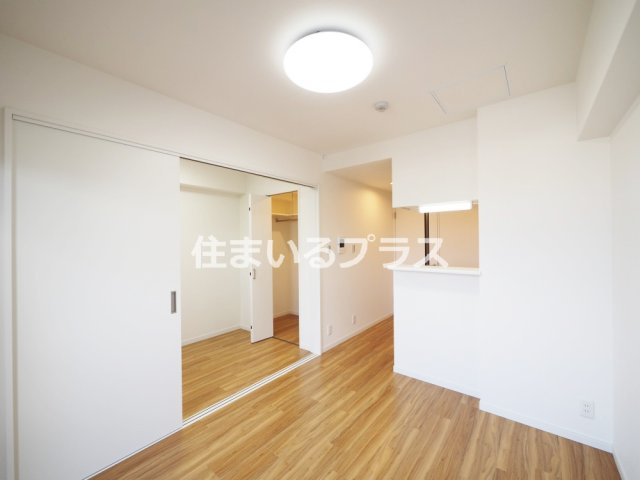 Alivis都島通の居間・リビング