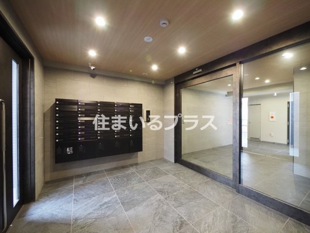 Alivis都島通のロビー