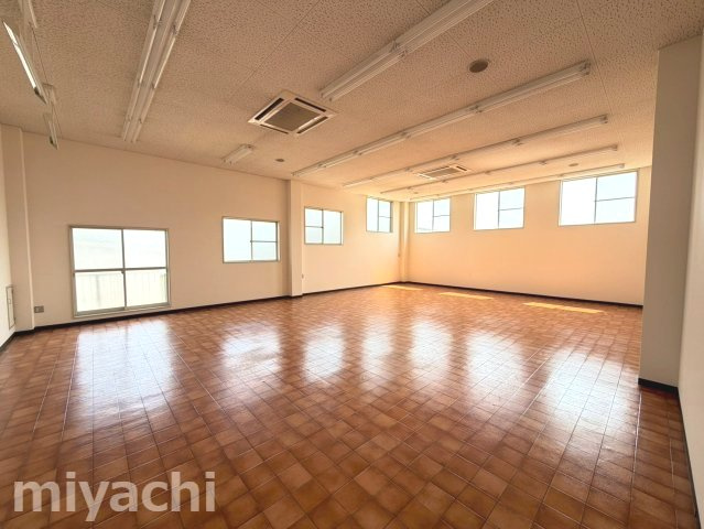 脇町テナント