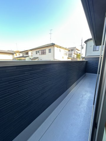 緑が丘町中１丁目1期1号棟のバルコニー