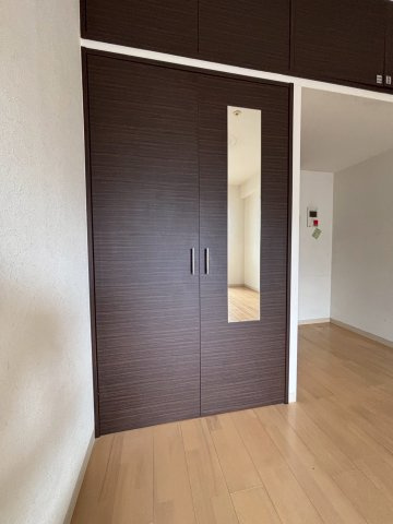 福岡市博多区堅粕３丁目の賃貸マンションの収納