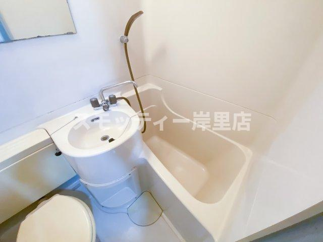 ロイヤルヴィラの浴室