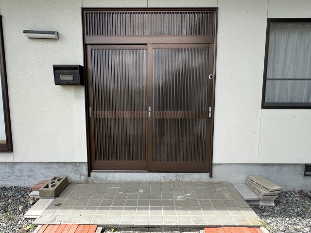 津山市　楢　平家中古住宅　２DK＋納戸の玄関