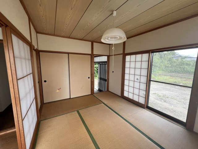 津山市　楢　平家中古住宅　２DK＋納戸の和室