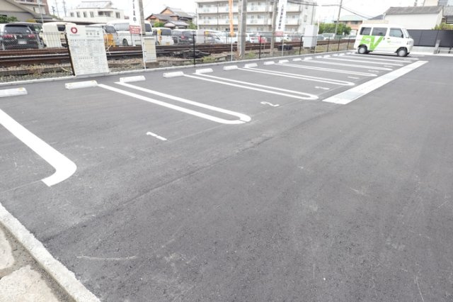 D-room FIRST大善寺駅前の駐車場|駐車場です