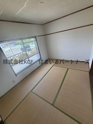 安武200棟の寝室|ゆとりの広さです