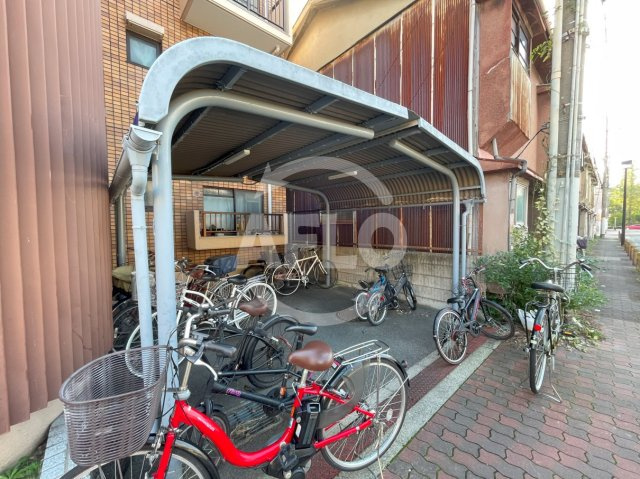 マイ・ライフ・鷹　鷹合小学校のその他共用部分|マイ・ライフ・鷹　駐輪場