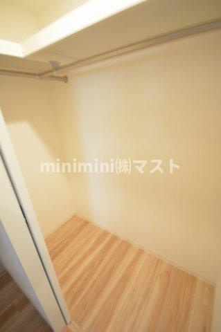 セレニテ難波プリエの収納