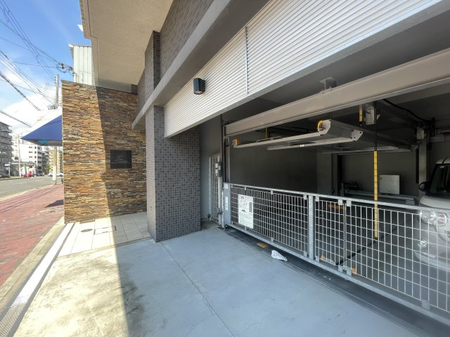 【駐車場】ロイスグラン神戸下沢通 