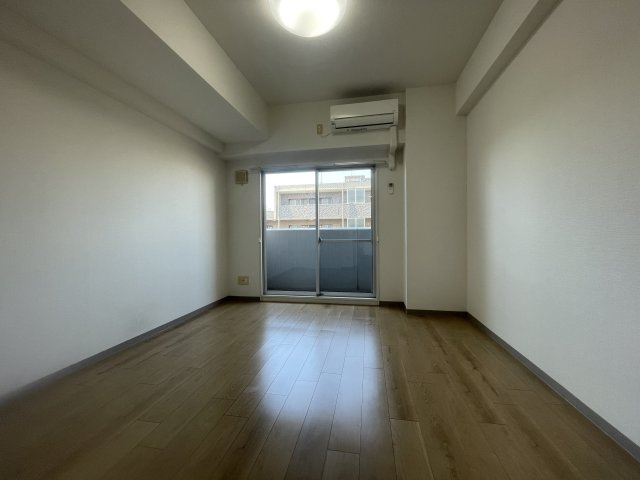 【寝室】ロイスグラン神戸下沢通 