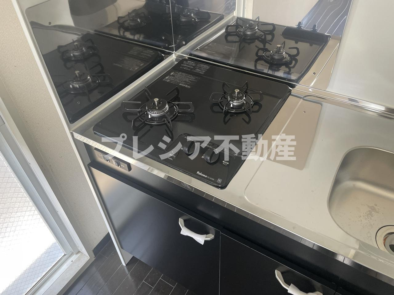 ベル甲子園口IIIのキッチン