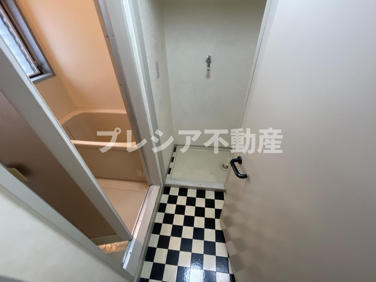 ベル甲子園口IIIの洗面所