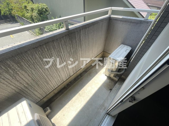 ベル甲子園口IIIのバルコニー