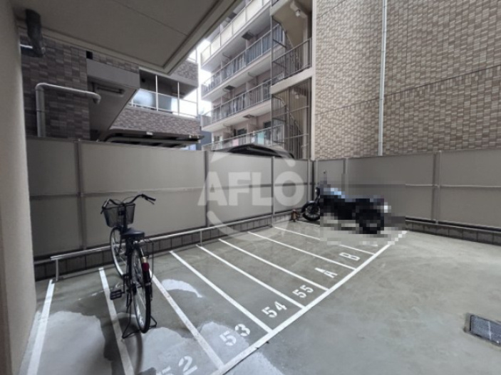 プランドール新大阪のその他共用部分|バイク置き場