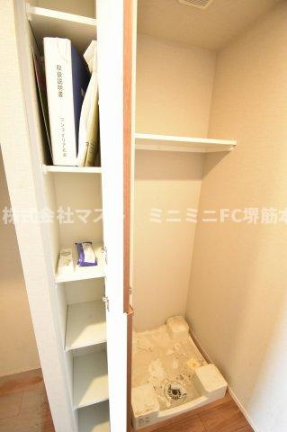 大阪市中央区今橋２丁目の賃貸マンションの収納