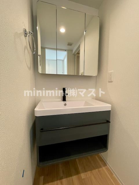 大阪市北区兎我野町の賃貸マンションの洗面所