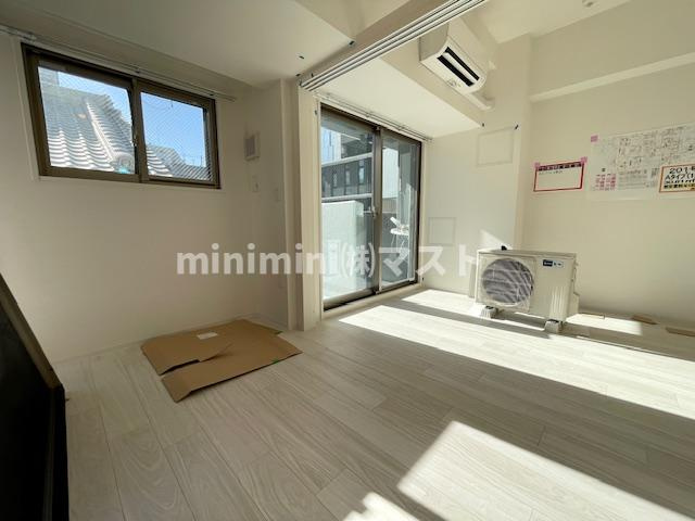 大阪市北区兎我野町の賃貸マンションの内装
