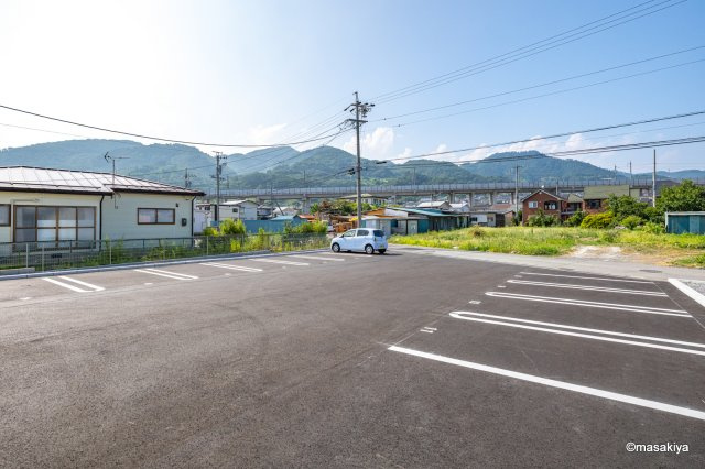 蔵谷ハイツの駐車場