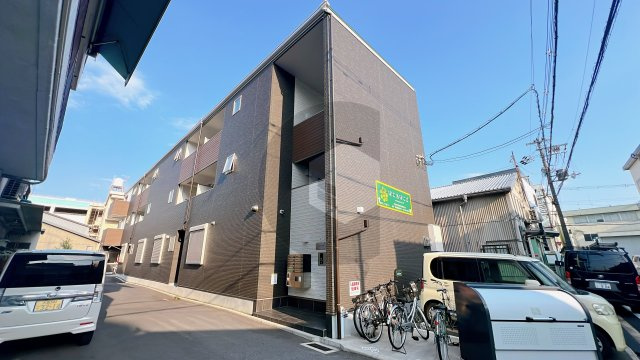 コスモクレスト荒本の外観