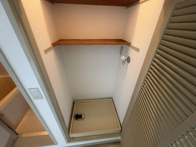 メゾン豊津の玄関