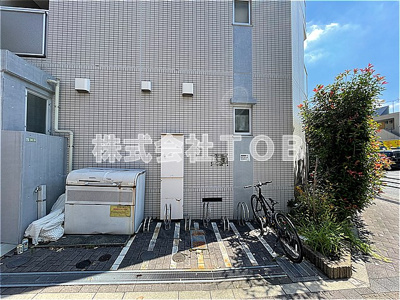 【その他共用部分】 | エムティーフラット | 自転車置き場