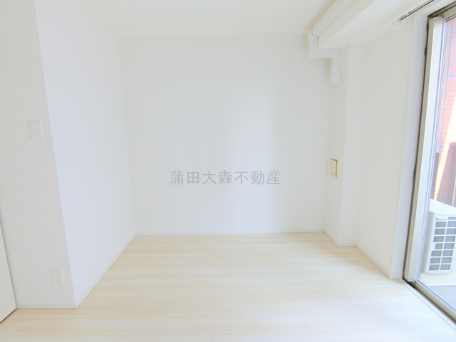 クオリタス南大井の居間・リビング