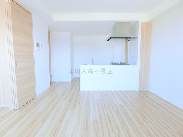 クオリタス南大井の居間・リビング