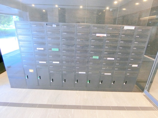 クオリタス南大井のその他共用部分|メールボックス