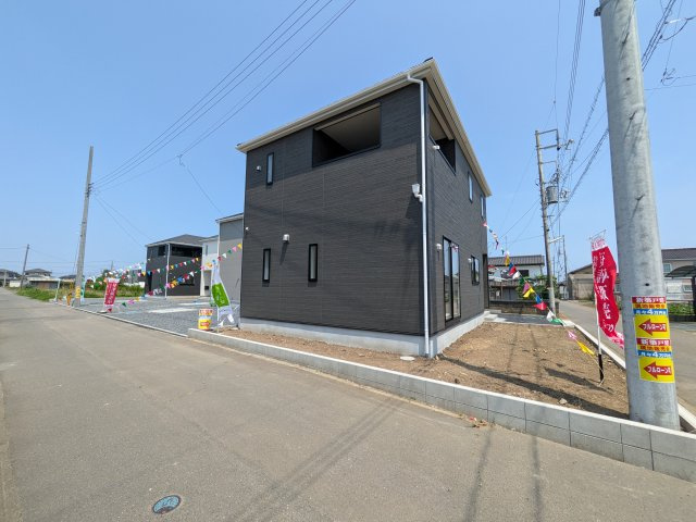 ひたちなか市平磯町　第2　新築戸建て　4号棟の前面道路含む現地写真|写真だけでは伝わらない快適さを、ぜひ現地で体感しませんか？
即日見学可能です！平日のご案内も可能です♪
お気軽にお問合せまたはお電話ください！
0297-86-8370まで【リアライズ不動産】