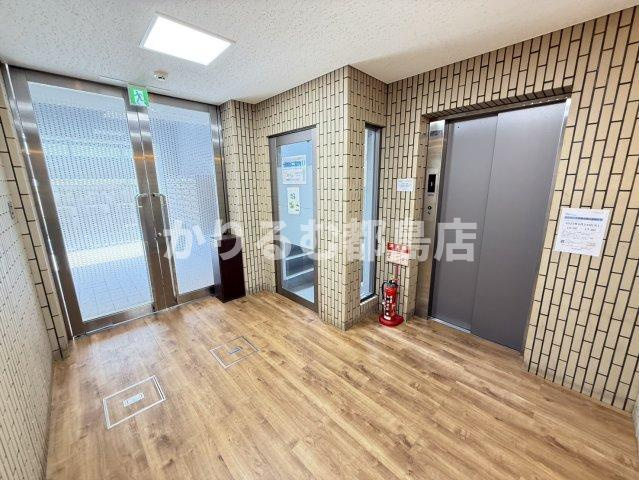 片町コートのロビー