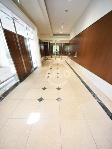 グランドメゾン南船場　南小学校区のロビー|グランドメゾン南船場　ロビー
