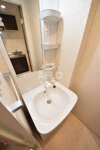 Luxe西長堀の独立洗面台|Luxe西長堀（ラグゼ西長堀）　独立洗面台