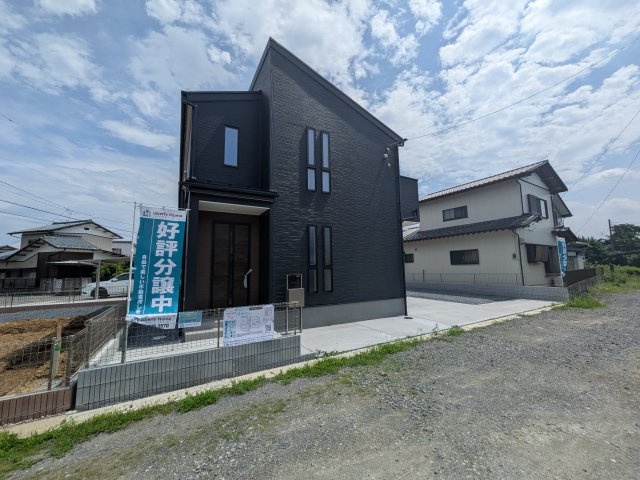 石岡市石岡　3期　新築戸建ての外観