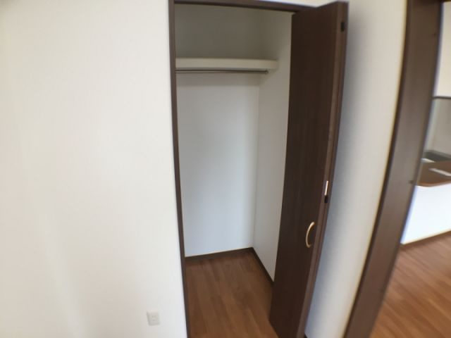 神戸市灘区城内通５丁目の賃貸マンションの収納