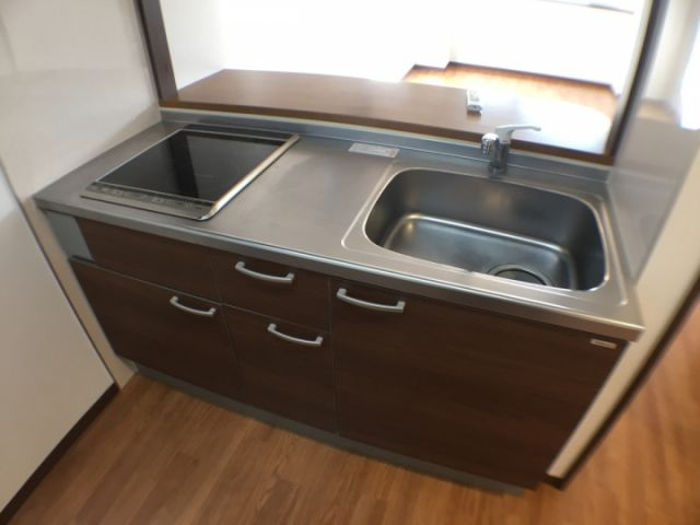 神戸市灘区城内通５丁目の賃貸マンションのキッチン
