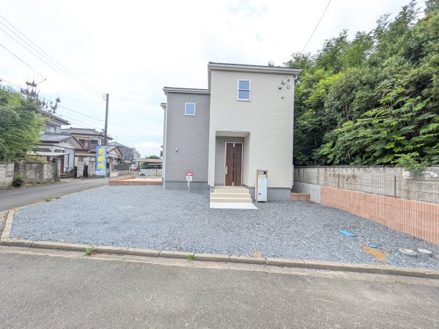 第1　石岡市旭台　新築戸建ての外観