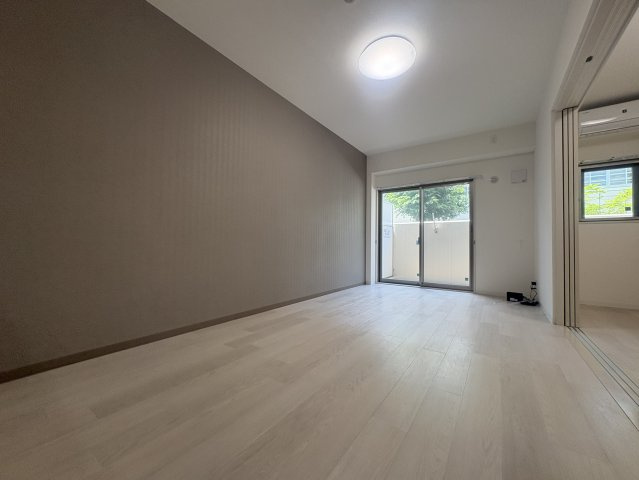 サンセール江坂の居間・リビング