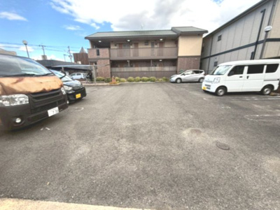 【駐車場】 | グレイスセゾン