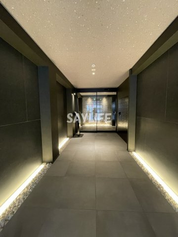 La　vita西宮北口のエントランス