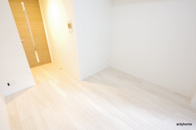 エスリード大阪上本町グリーズ　仲介手数料無料の洋室