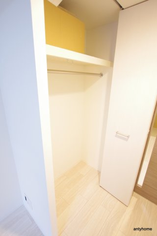 エスリード大阪上本町グリーズ　仲介手数料無料の収納