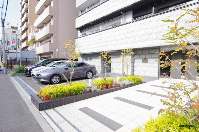 メインステージ大阪North Mark　仲介手数料無料の駐車場