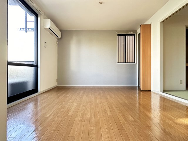 シャーメゾン愛宕山 B棟の内装