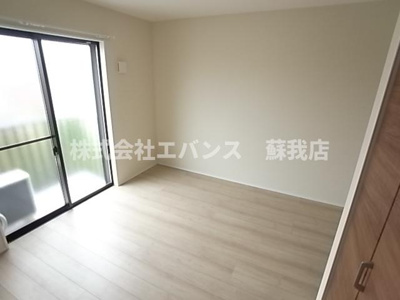  | クレストコート葛城 | 隣の同型の物件写真になります。