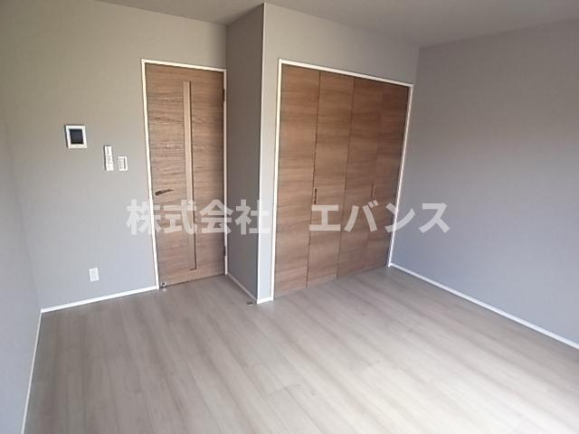【寝室】 | クレストコート葛城 | 落ち着いて過ごせるお部屋なので、寝室にいかがでしょうか